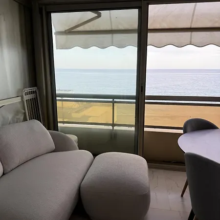 Apartment Studio2 With Sea View - French Riviera Retreat